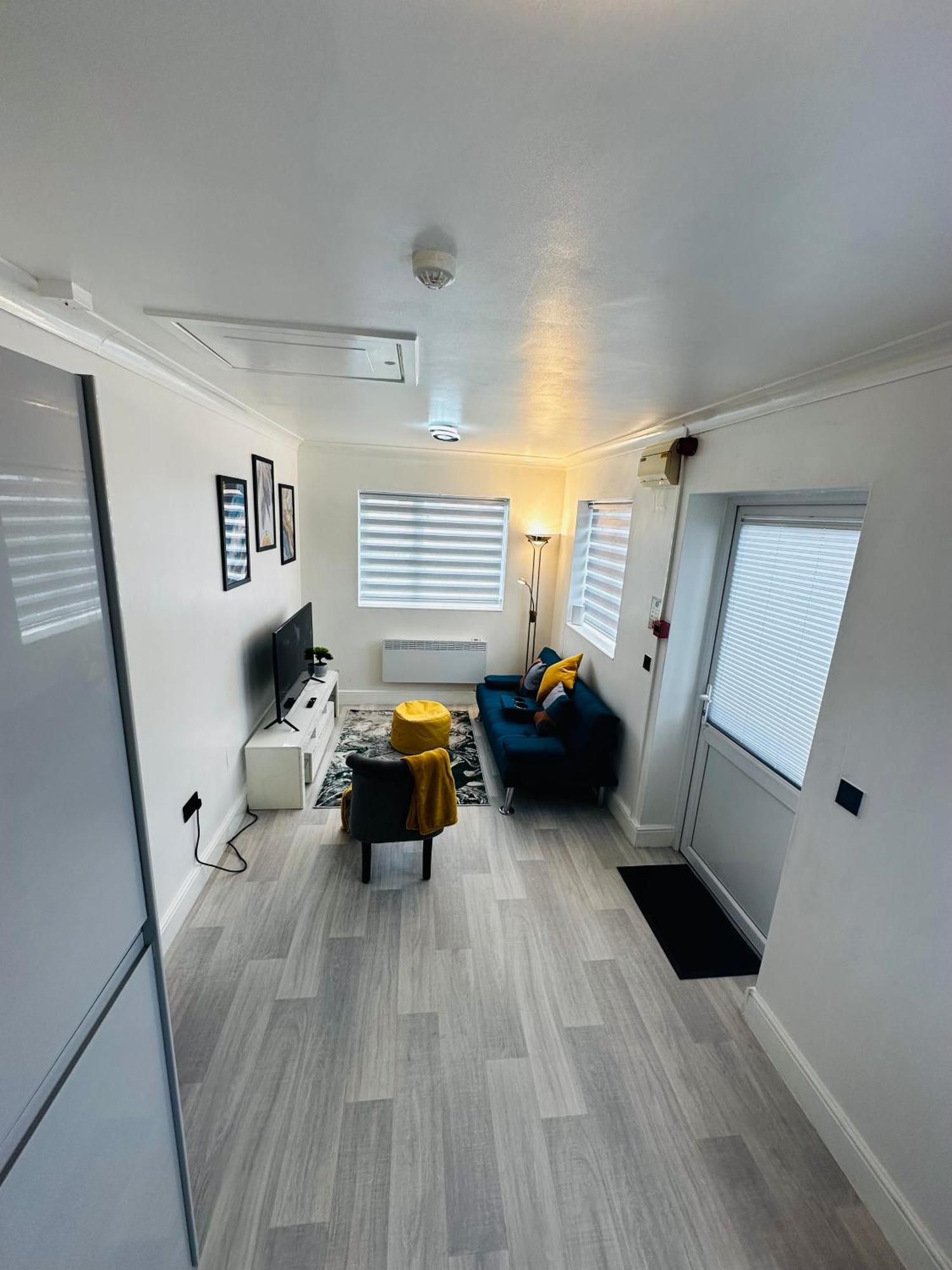 Cozy Haven Your Perfect 1Bed Le2 Leicester Exterior photo